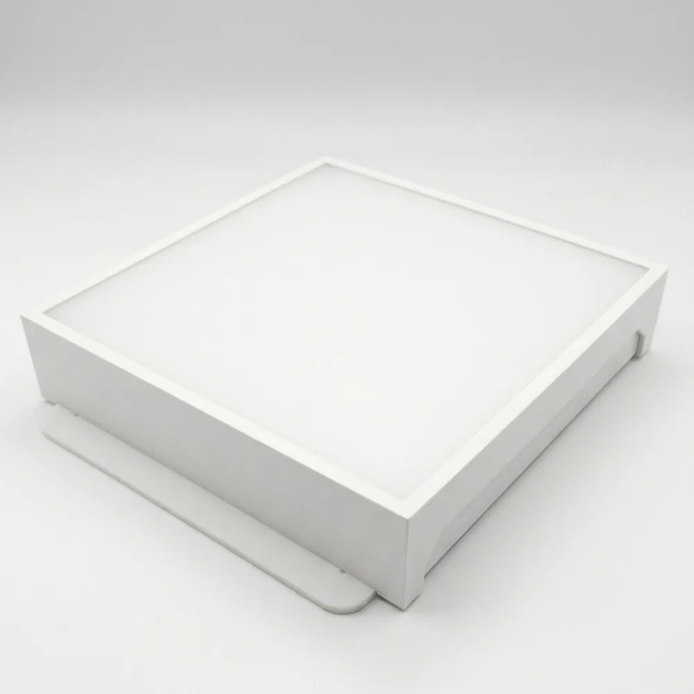 VIGNA - Светильник под грильято с ячейкой 200 на 200
